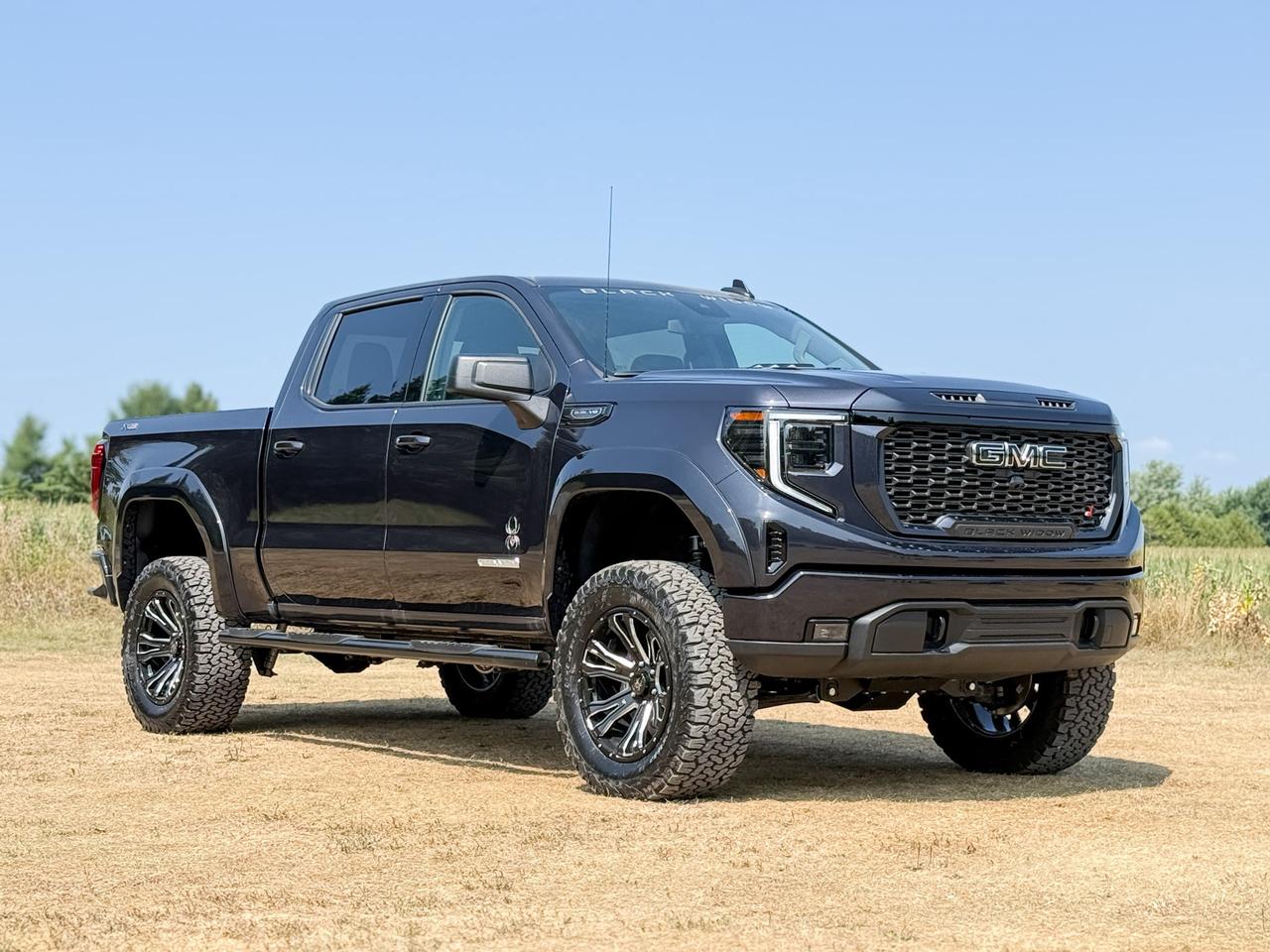 2025 GMC Sierra 1500 Elevation BLACK WIDOW PACKAGE - 5.3L V8 WITH REMOTE START/ENTRY, HEATED SEATS, HEATED STEERING WHEEL, HITCH GUIDANCE WITH HITCH VIEW, HD REAR VISION CAMERA Photo