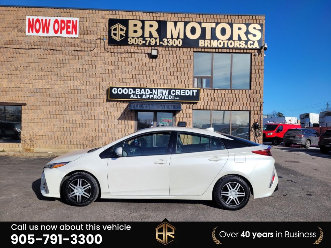 2018 Toyota Prius Prime Premium | Hybrid Plug In Photo