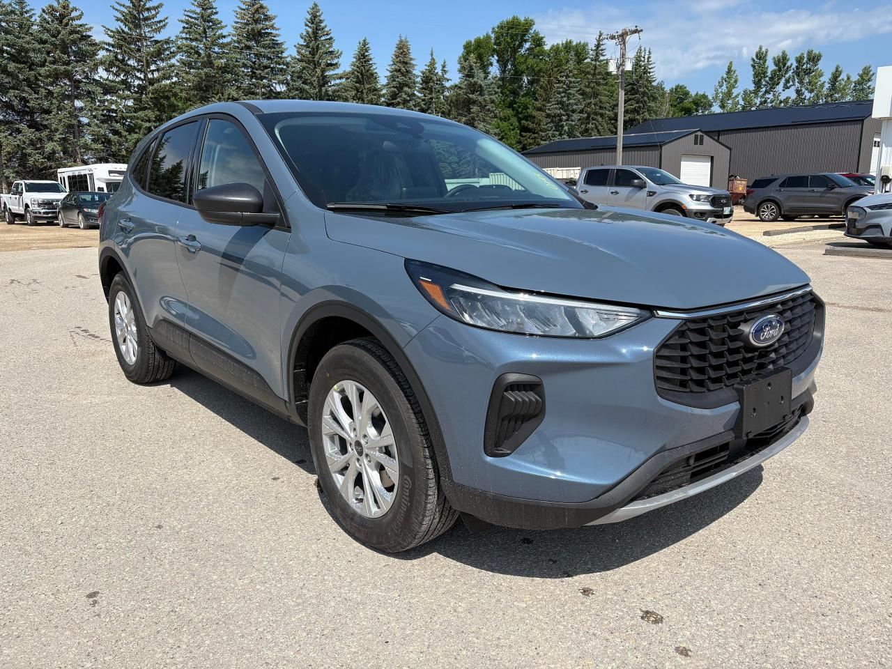 2025 Ford Escape Active AWD Photo3