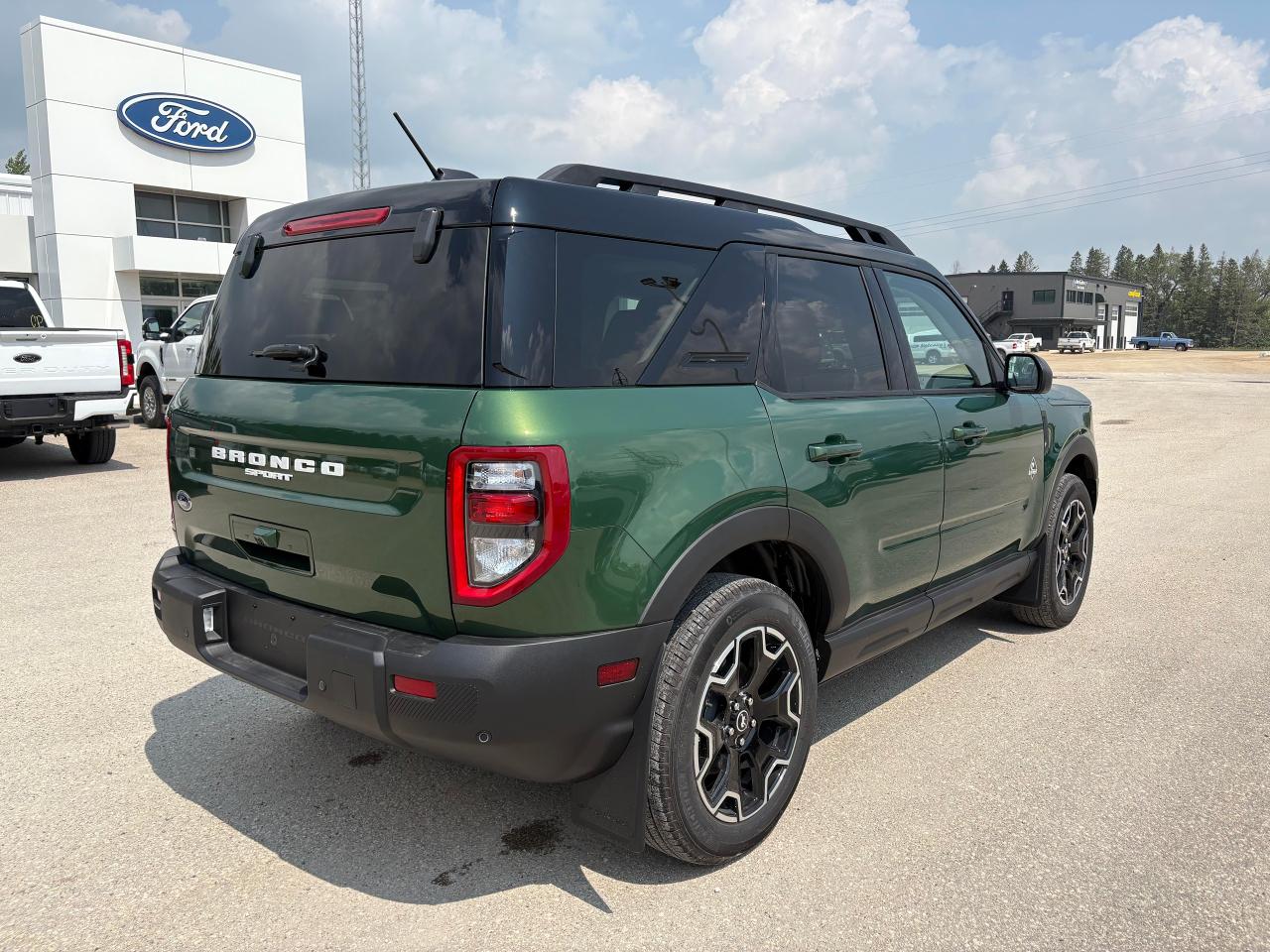 2025 Ford Bronco Outer Banks 4X4 Photo