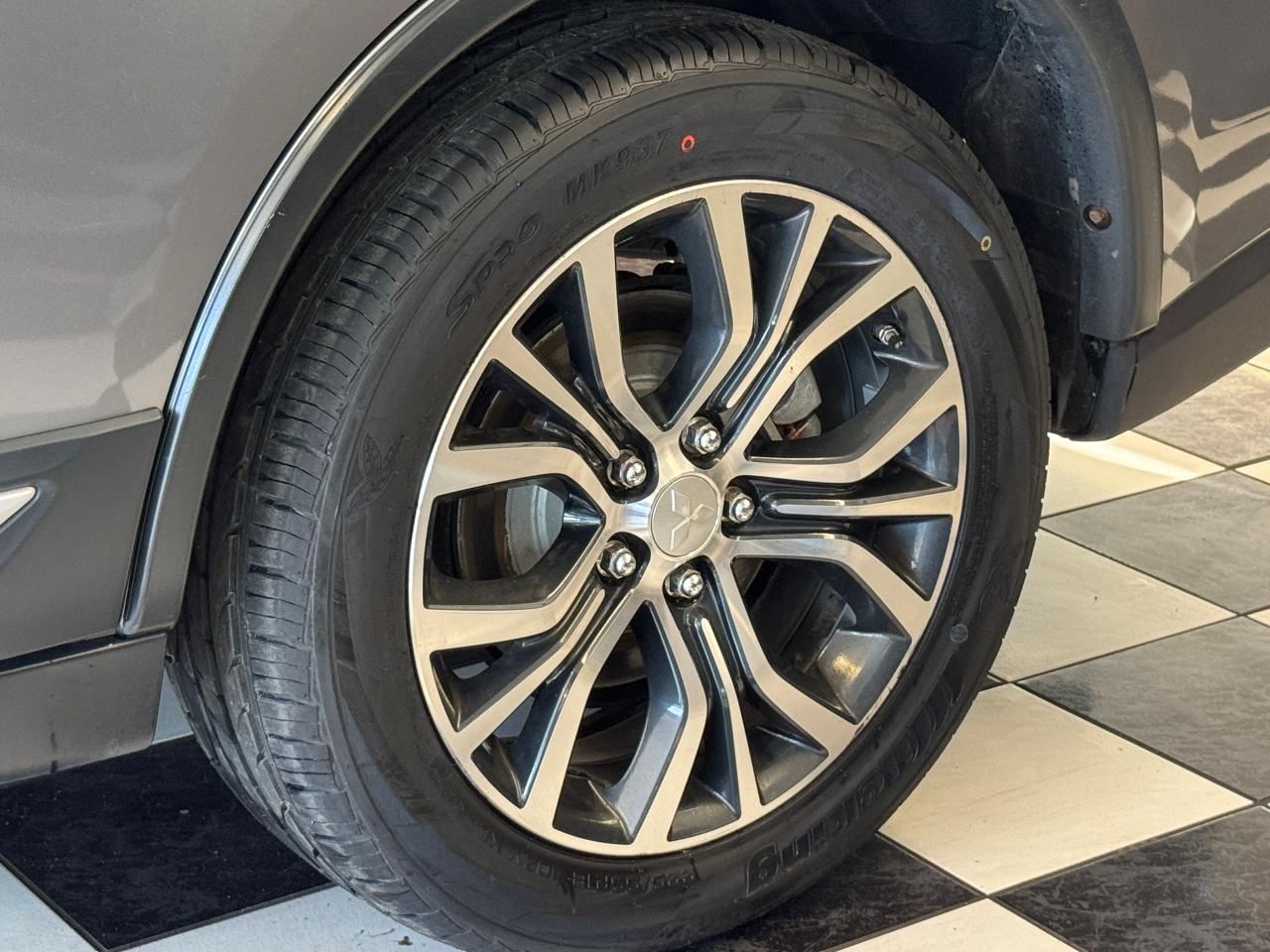 2016 Mitsubishi Outlander GT AWD 7 Passenger+Roof+AdaptiveCruise+CLEANCARFAX - Photo #51