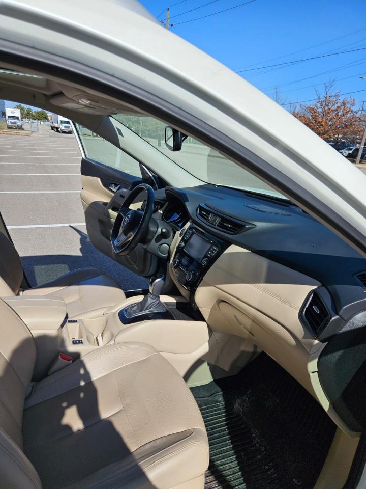 2017 Nissan Rogue AWD 4DR SL PLATINUM - Photo #15