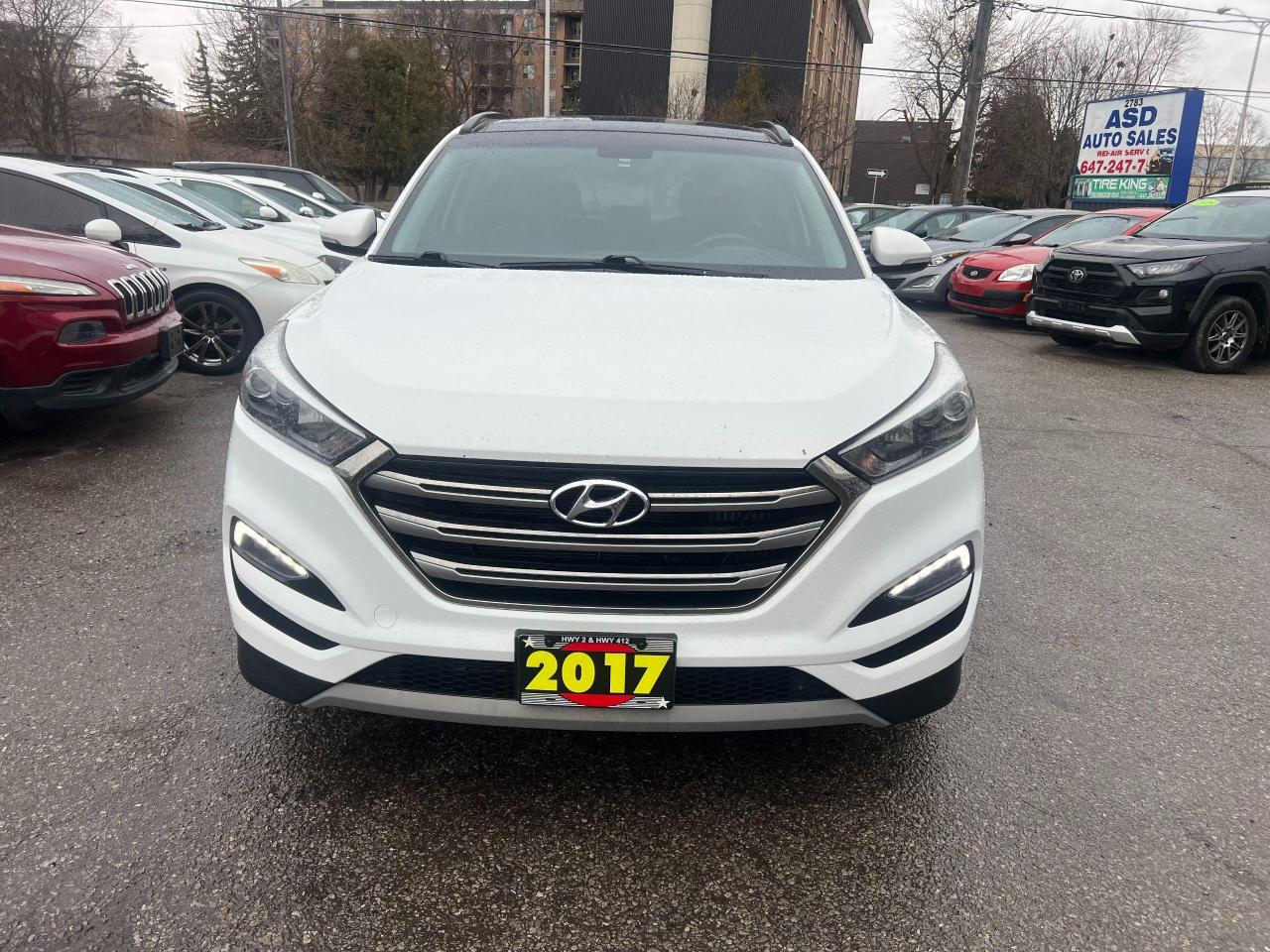 Used 2017 Hyundai Tucson AWD 4DR 1.6L LIMITED for sale in Scarborough, ON