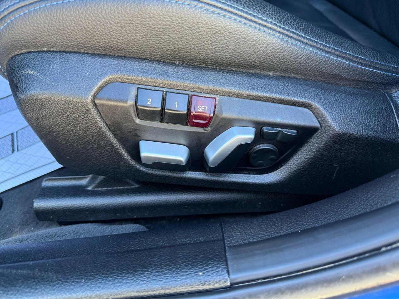2018 BMW 3 Series 330i xDrive M-Sport - Photo #16