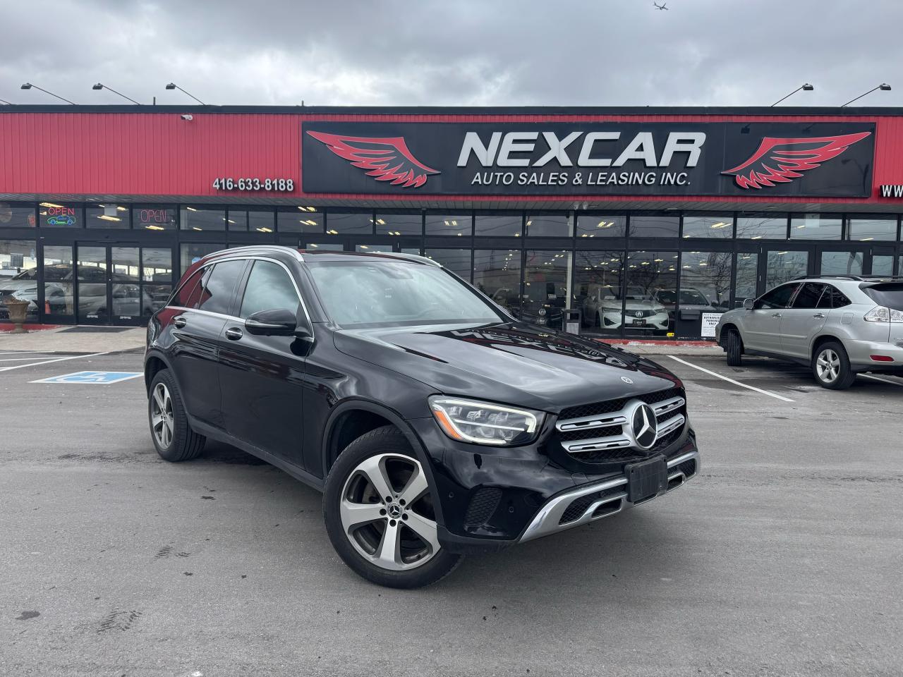 Used 2022 Mercedes-Benz GL-Class GLC 300 4MATIC LEATHER PAN/ROOF NAVI B/SPOT CAMERA for sale in North York, ON