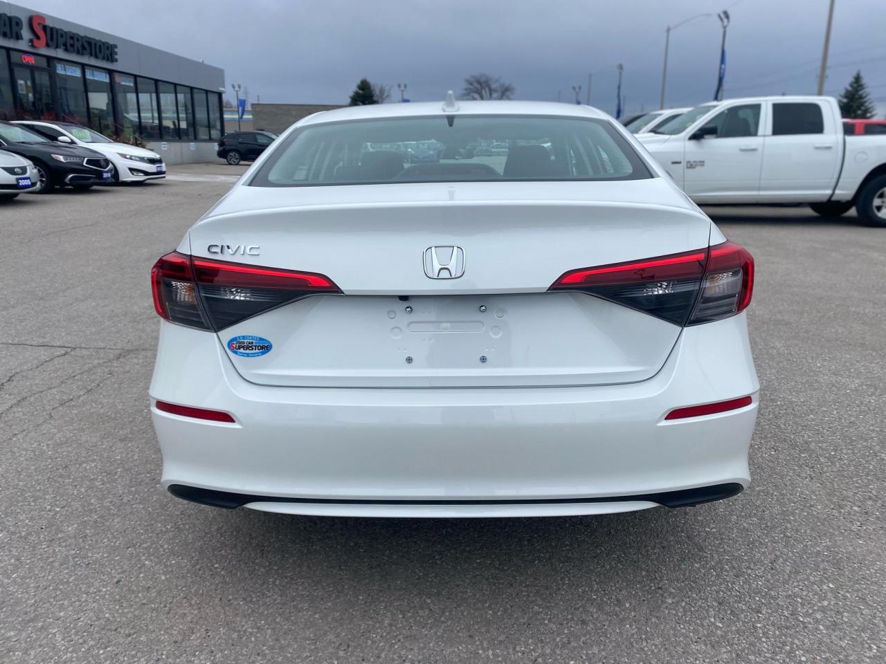 2022 Honda Civic LX ~Heated Seats ~Backup Camera ~Bluetooth ~LOW KM Photo3