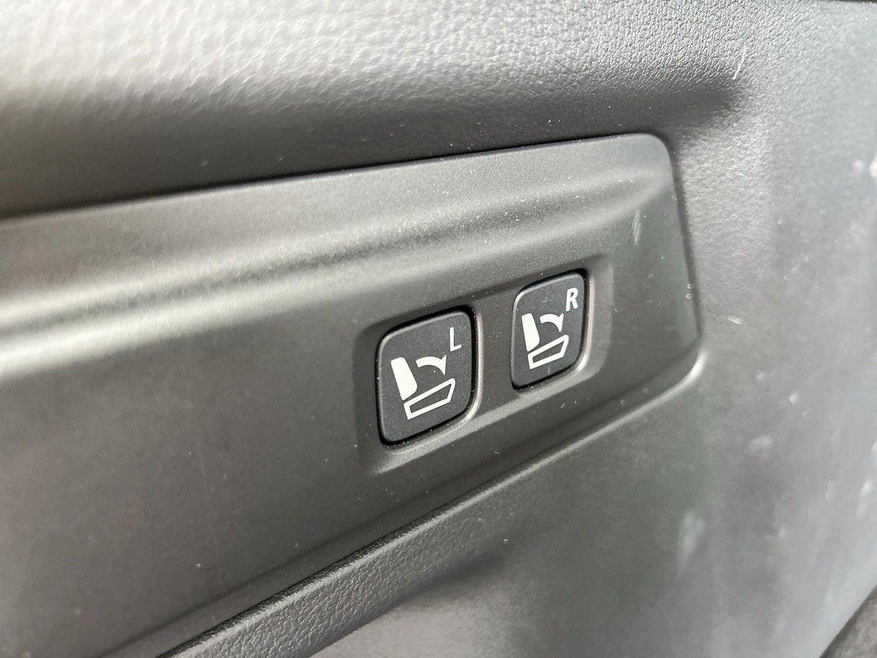 12313577
