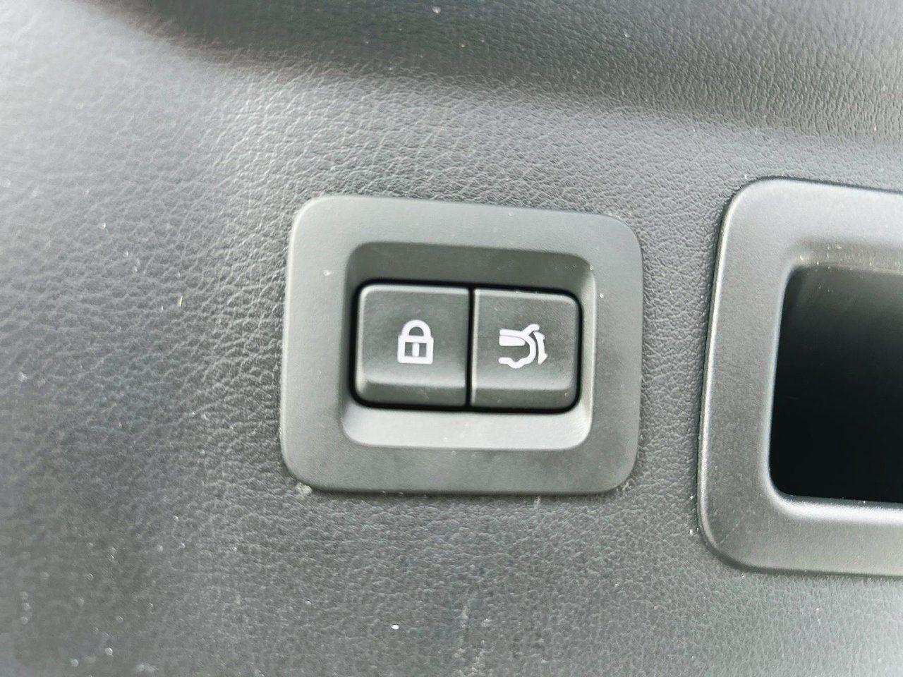 12313577
