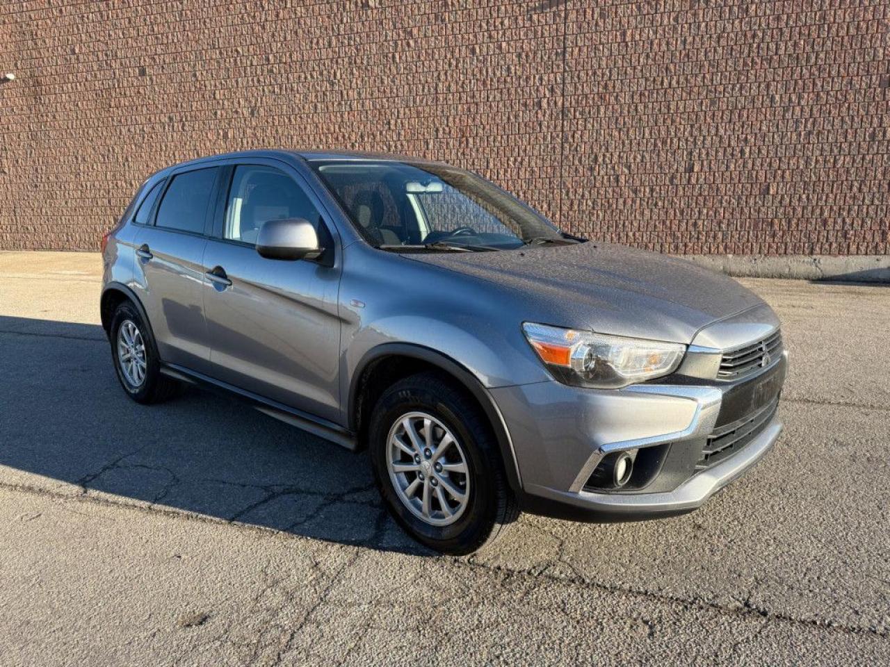 2017 Mitsubishi RVR SE | AWC | TOUCHSCREEN | BACK-UP CAM | ALLOY WHEELS | - Photo #7