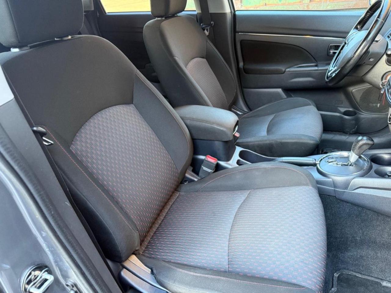 2017 Mitsubishi RVR SE | AWC | TOUCHSCREEN | BACK-UP CAM | ALLOY WHEELS | - Photo #15