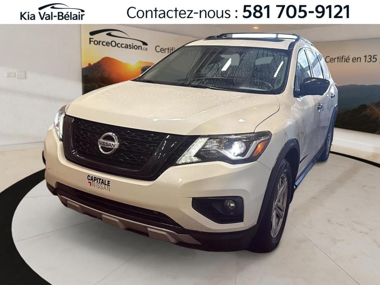 Used 2020 Nissan Pathfinder SL A/C * 4WD * CUIR * TOIT V6 * 6000 LBS TOWING * for sale in Québec, QC