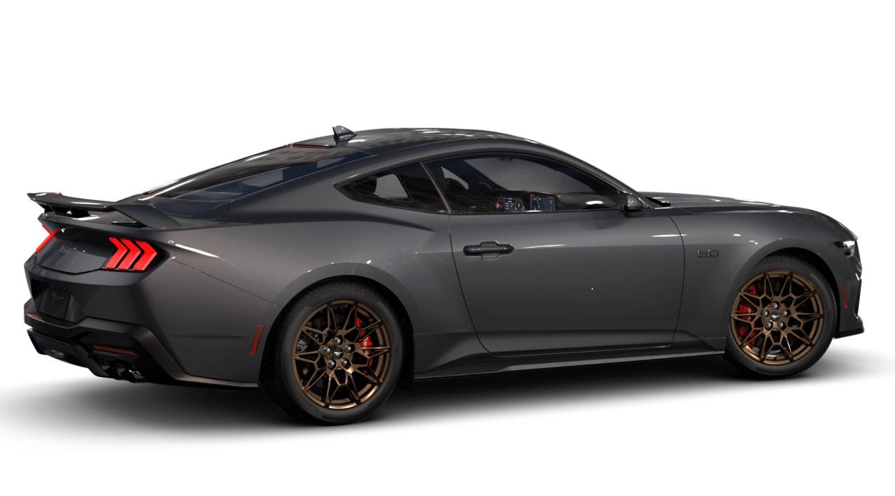 2025 Ford Mustang GT Premium Photo2