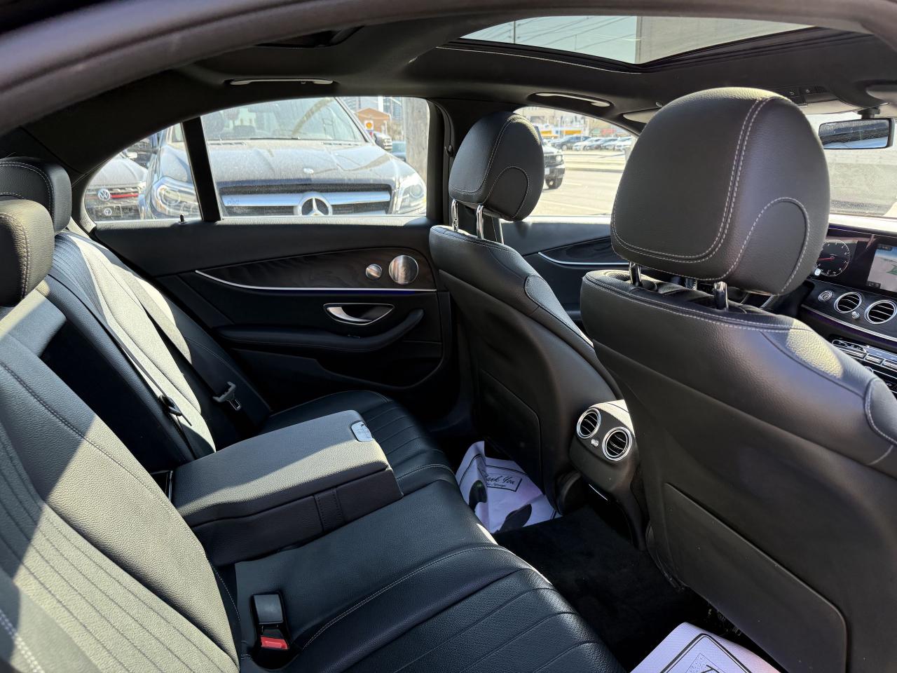 2017 Mercedes-Benz E-Class E300 //AMG SPORT | BURMESTER | LOADED - Photo #34