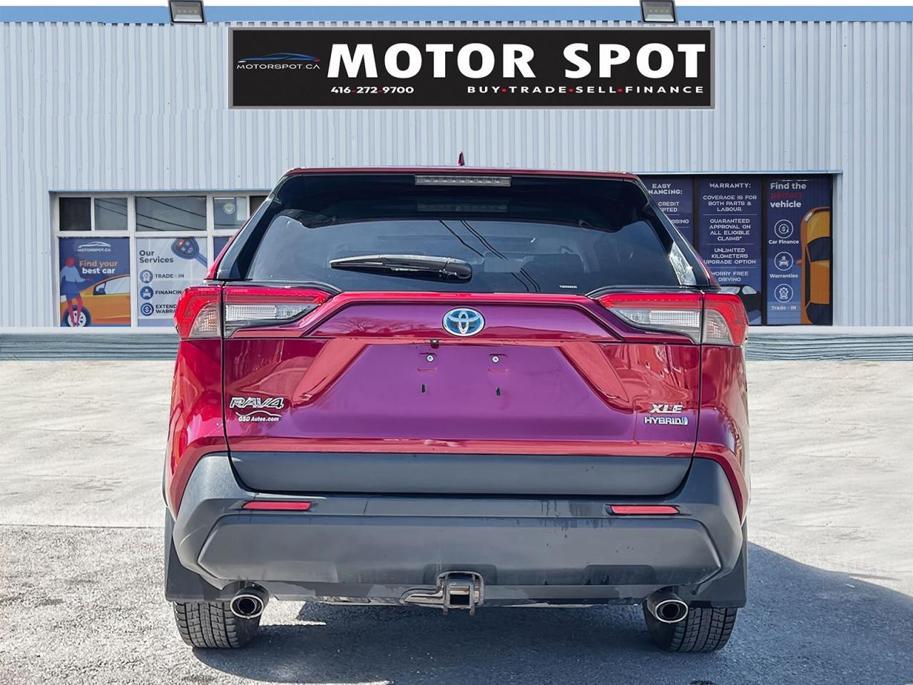 2020 Toyota RAV4 Hybrid XLE - Photo #5