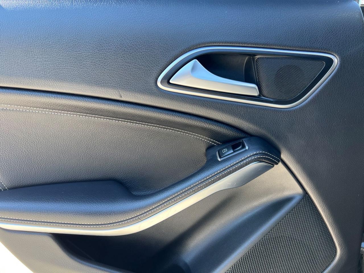 2018 Mercedes-Benz CLA-Class CLA250 4MATIC - Photo #35