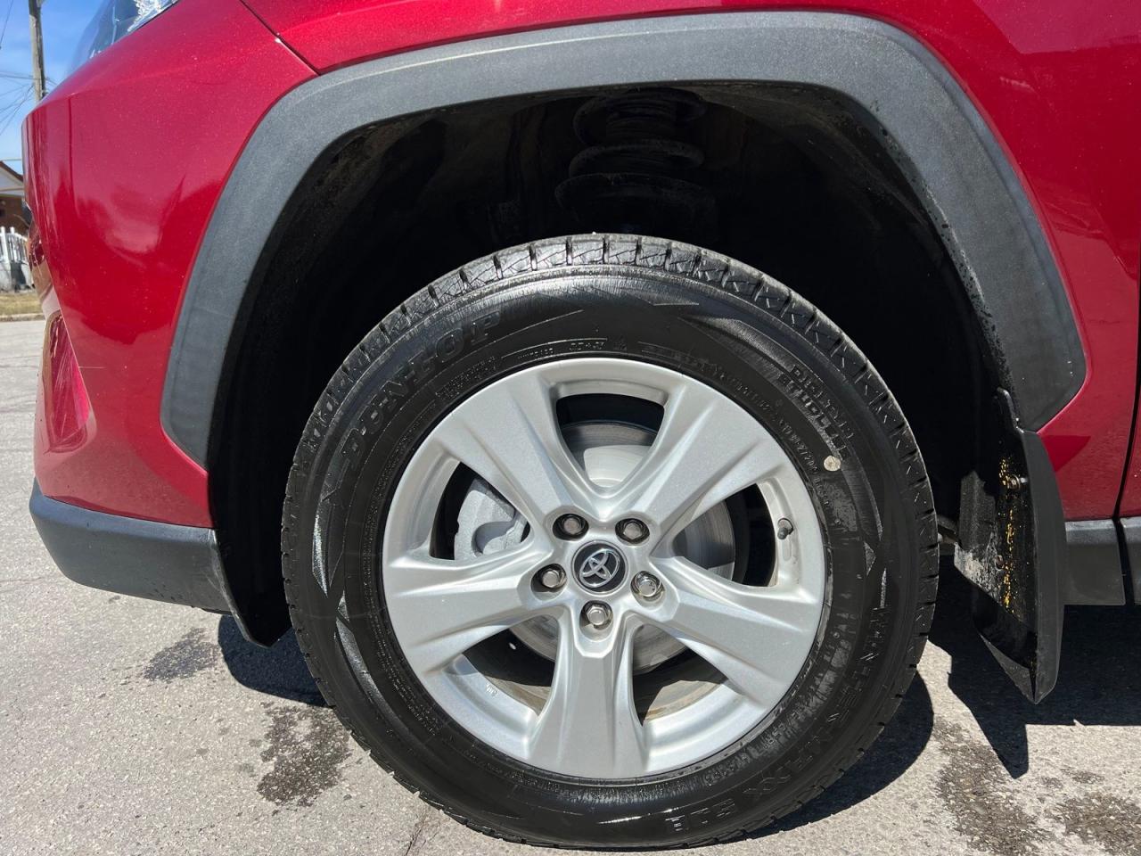 2020 Toyota RAV4 Hybrid XLE - Photo #8