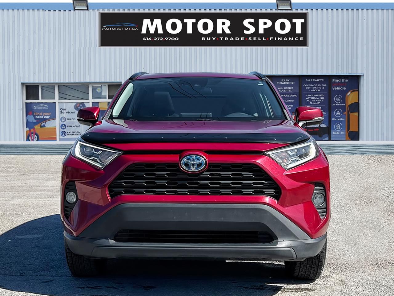 2020 Toyota RAV4 Hybrid XLE Photo