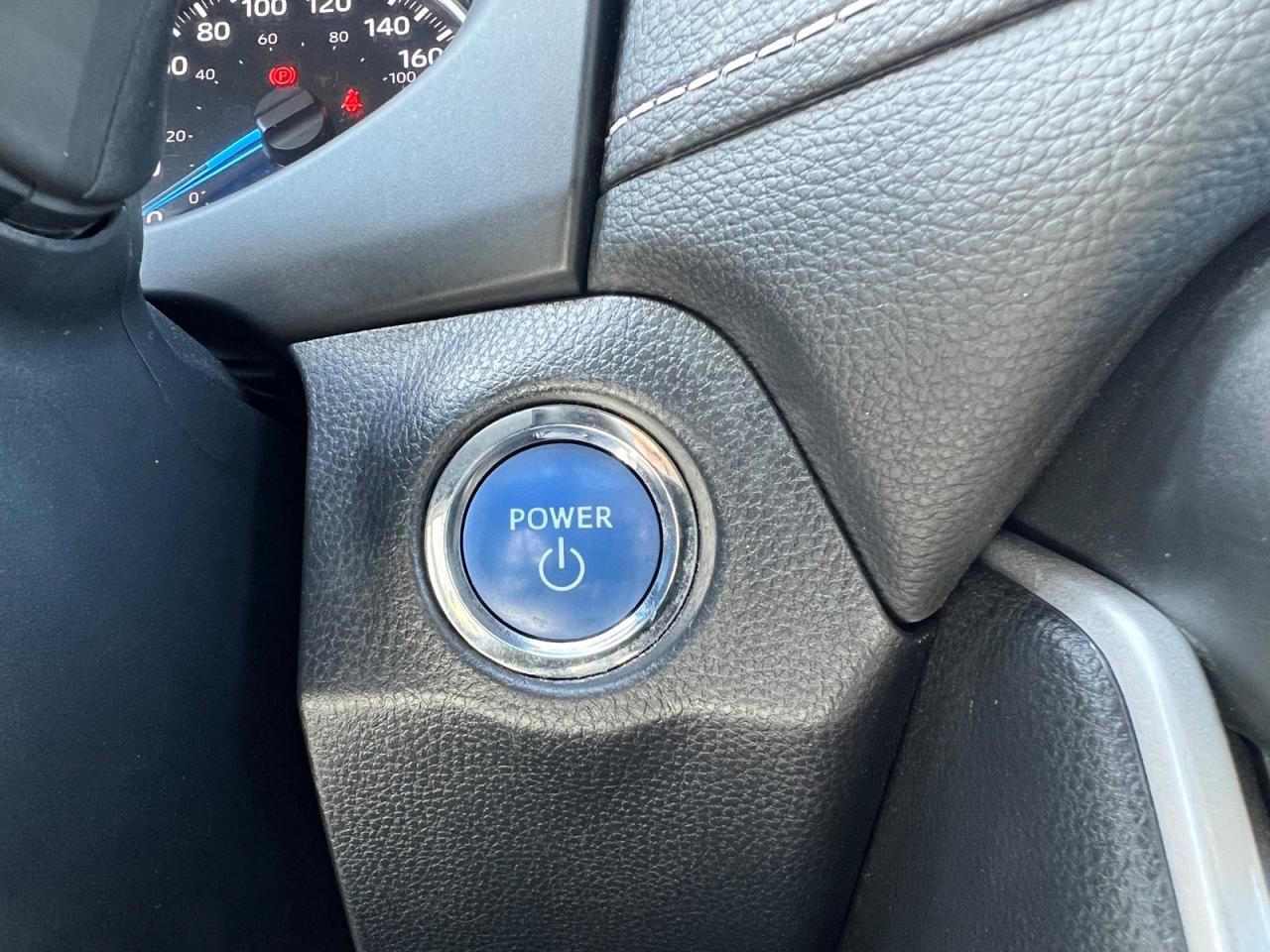 2020 Toyota RAV4 Hybrid XLE Photo