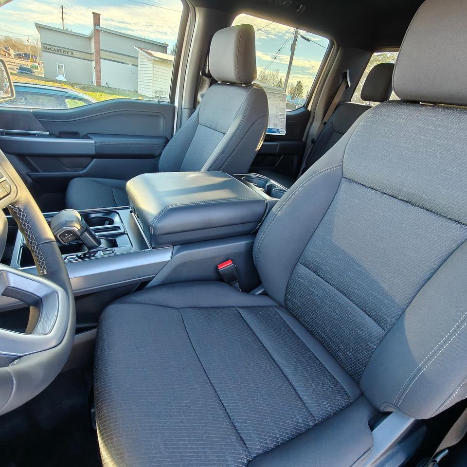 2025 Ford F-150 4X4 SUPERCREW XLT 2.7L 302A Photo