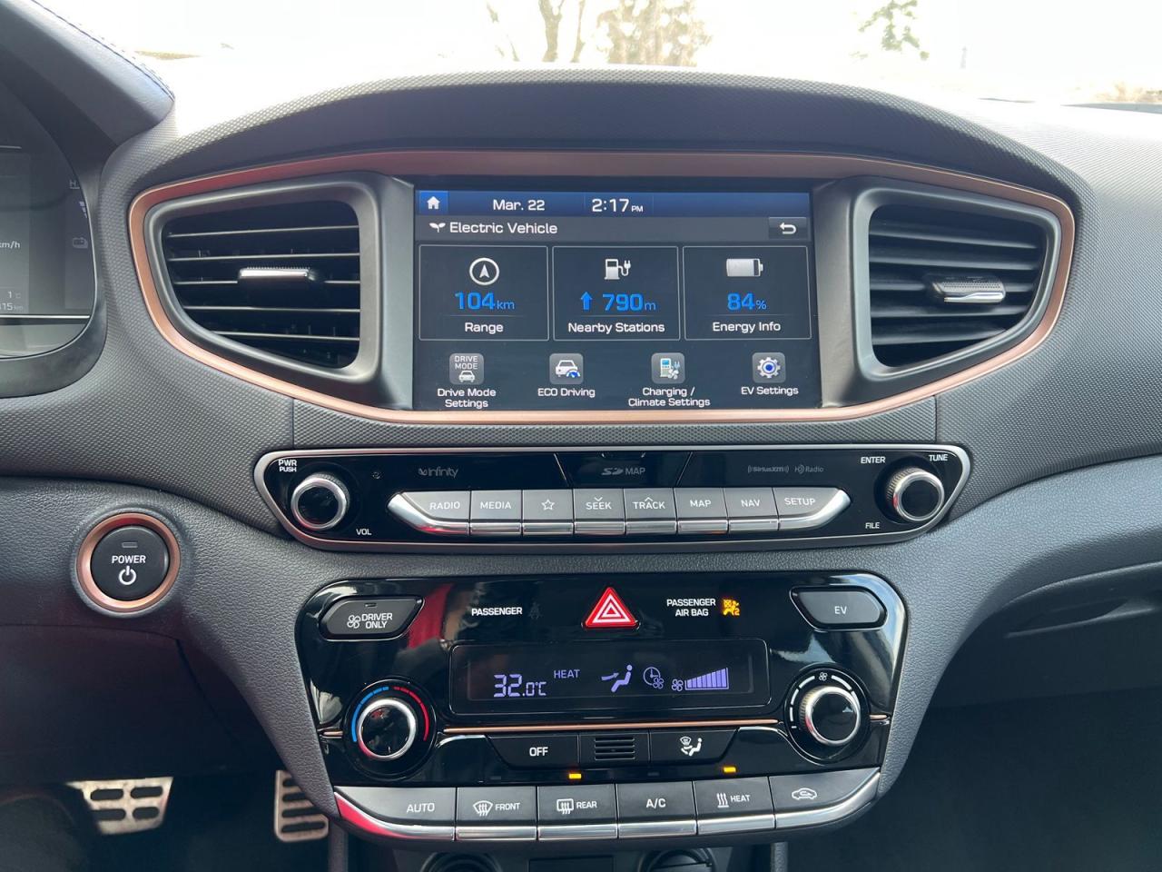 2019 Hyundai IONIQ ELECTRIC ULTIMATE - Photo #18