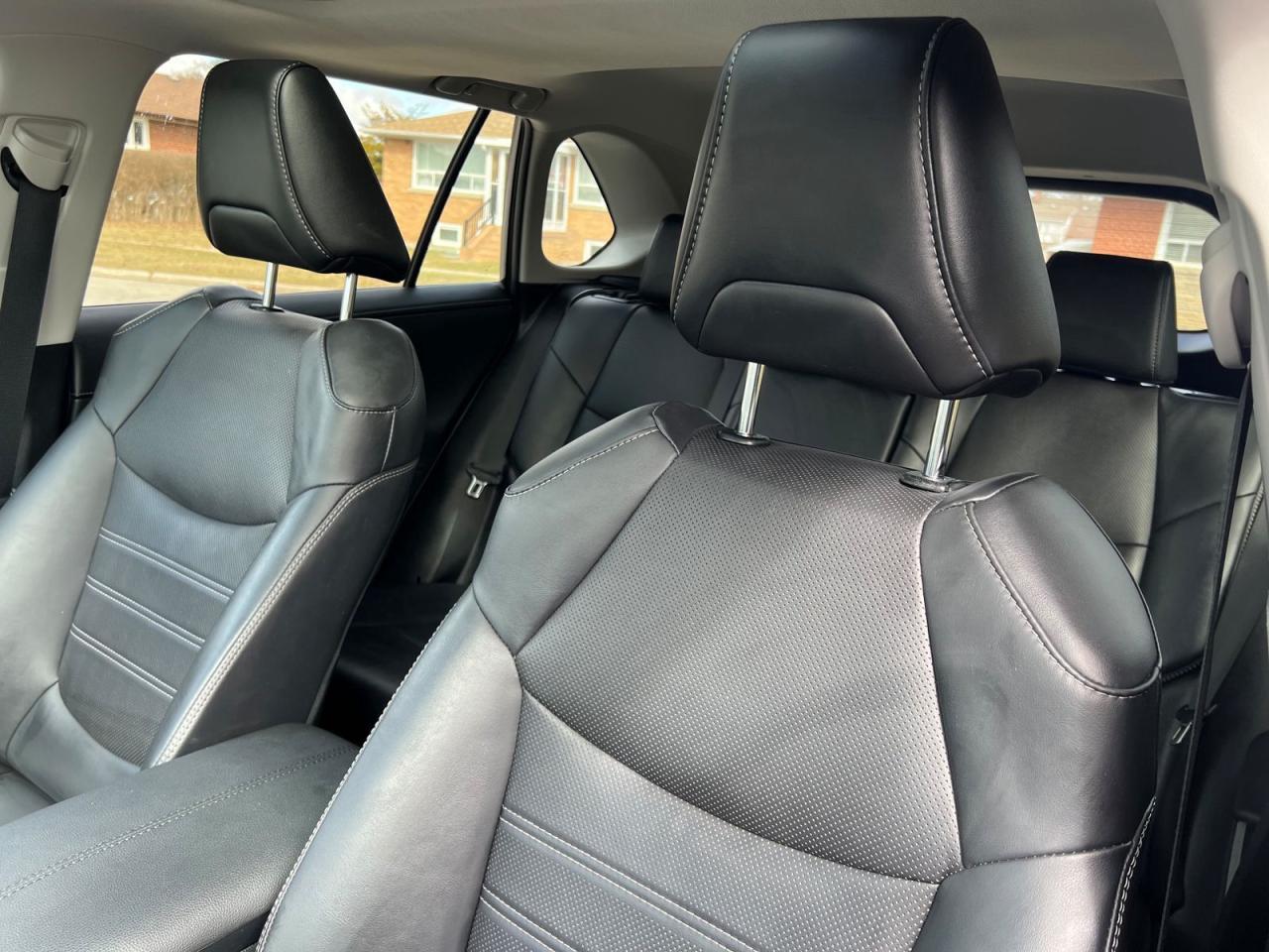 2019 Toyota RAV4 Hybrid Limited - Photo #23