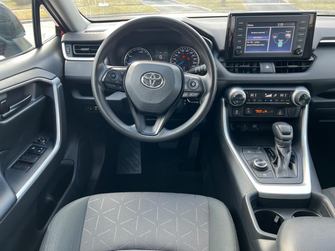2019 Toyota RAV4 Hybrid LE - Photo #25