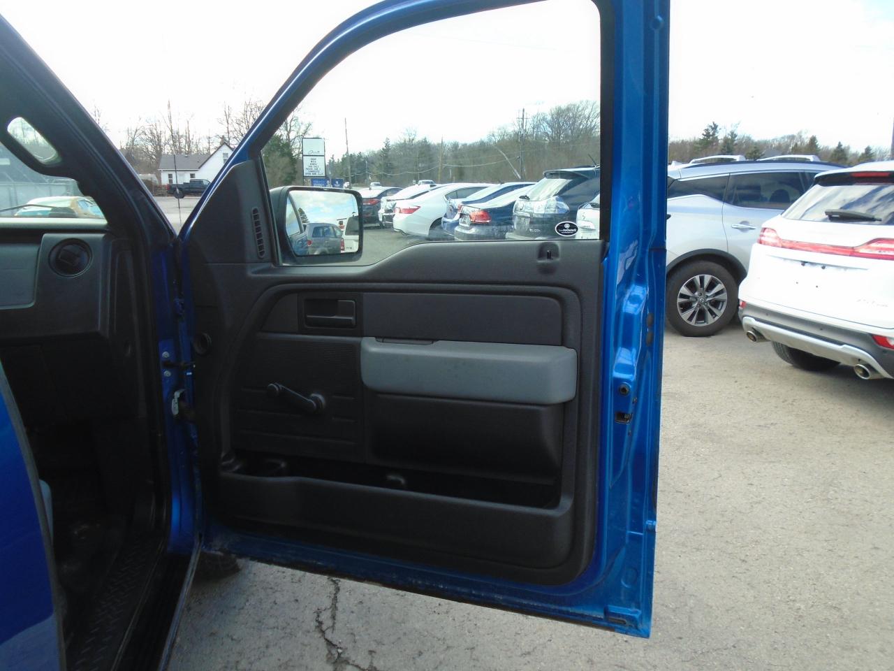 2014 Ford F-150 2WD SuperCab 145  STX - Photo #12