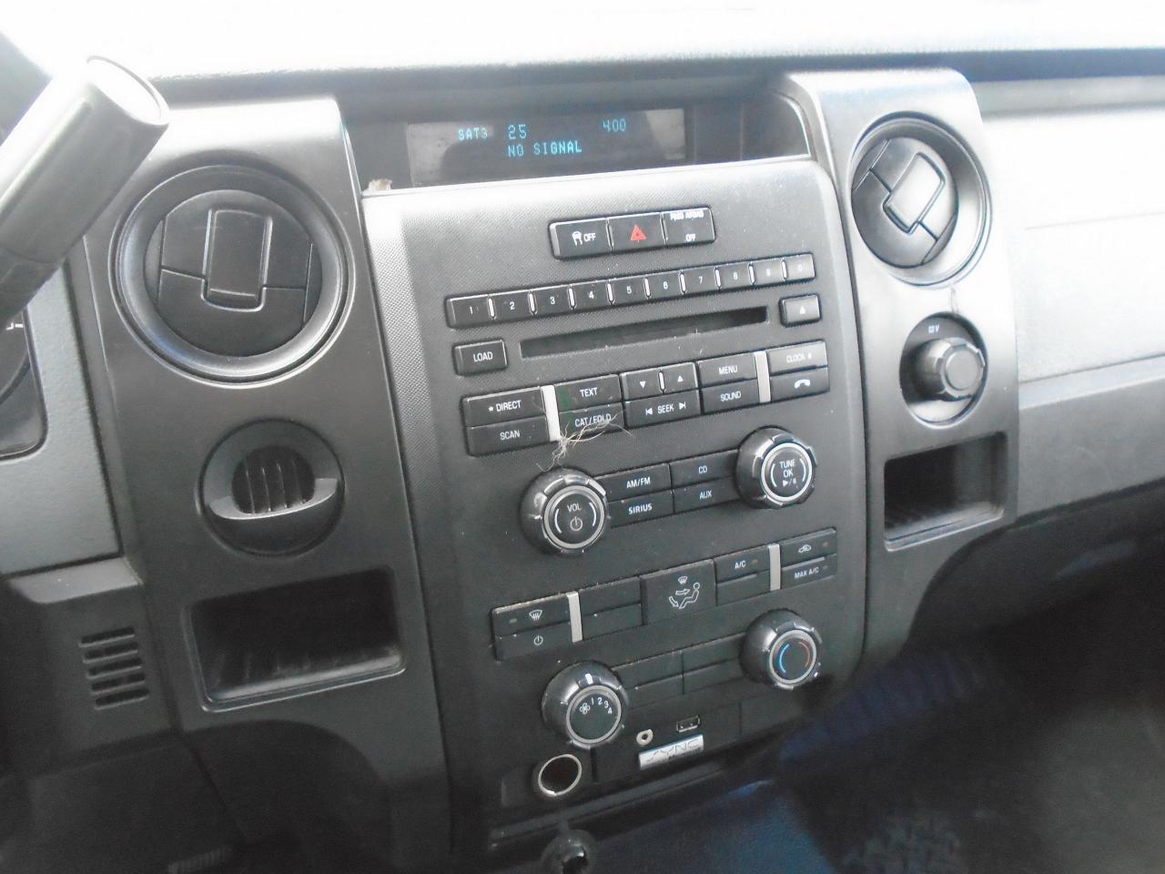 2014 Ford F-150 2WD SuperCab 145  STX - Photo #11