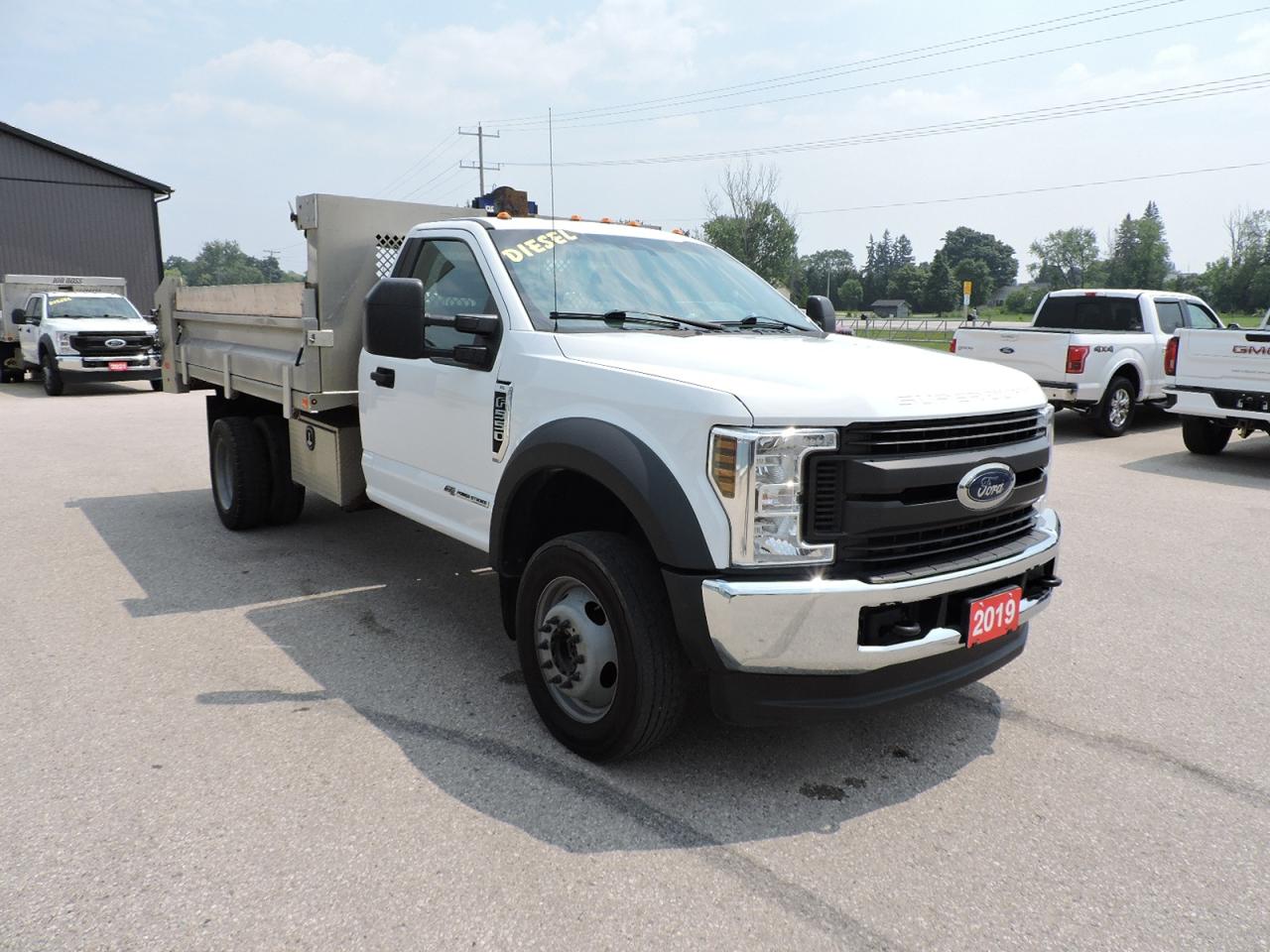 Used 2019 Ford F-550 XL 6.7L Turbo Diesel 4X4 11-Foot Del Dump Box for sale in Gorrie, ON