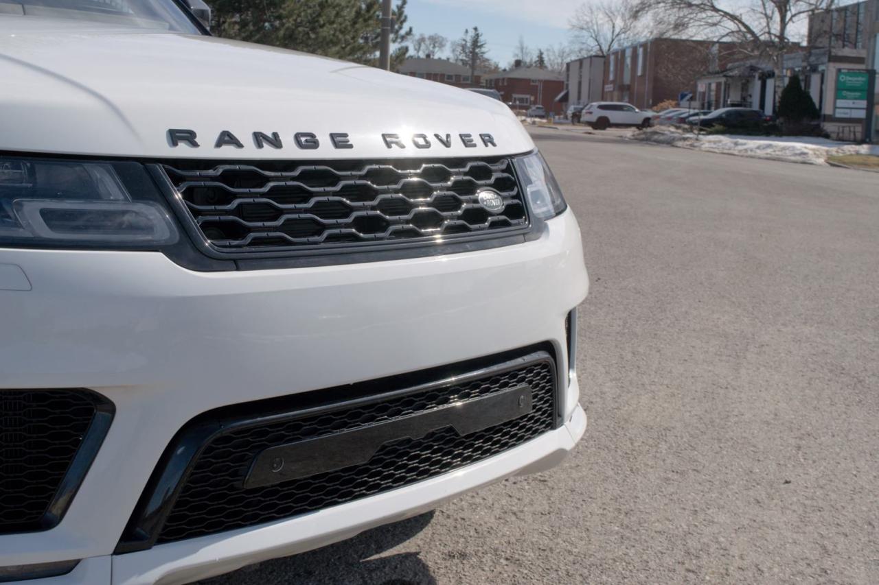 2021 Land Rover Range Rover Sport HST - Photo #2