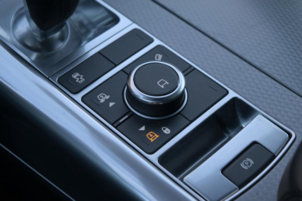 2021 Land Rover Range Rover Sport HST - Photo #10