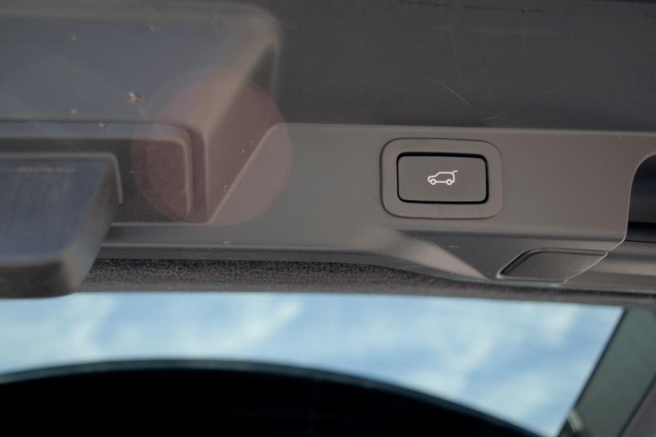 2021 Land Rover Range Rover Sport HST - Photo #23