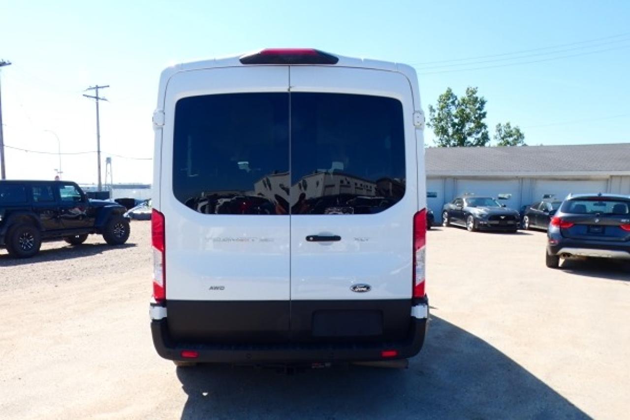 2023 Ford Transit 350 XLT 15 pass. AWD Midroof w/cloth seats, NAV, BUC - Photo #7
