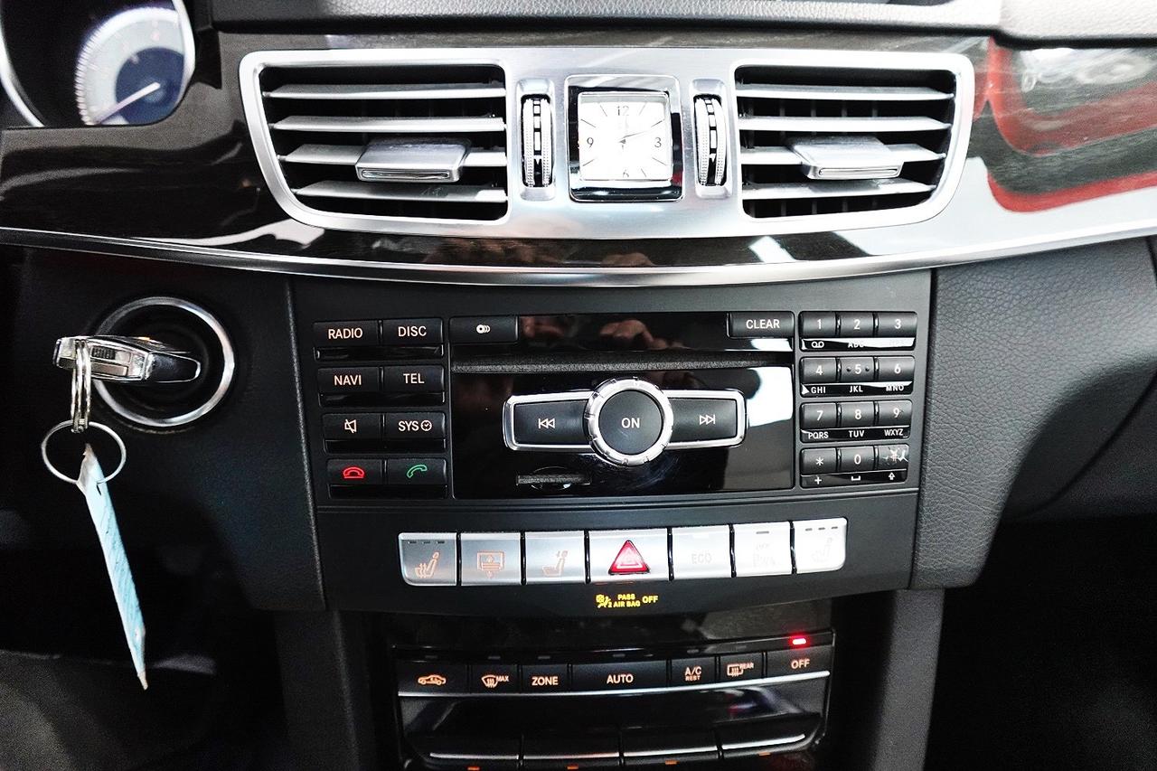 2014 Mercedes-Benz E-Class NO ACCIDENT E 300 AWD,FULLY LOADED Photo