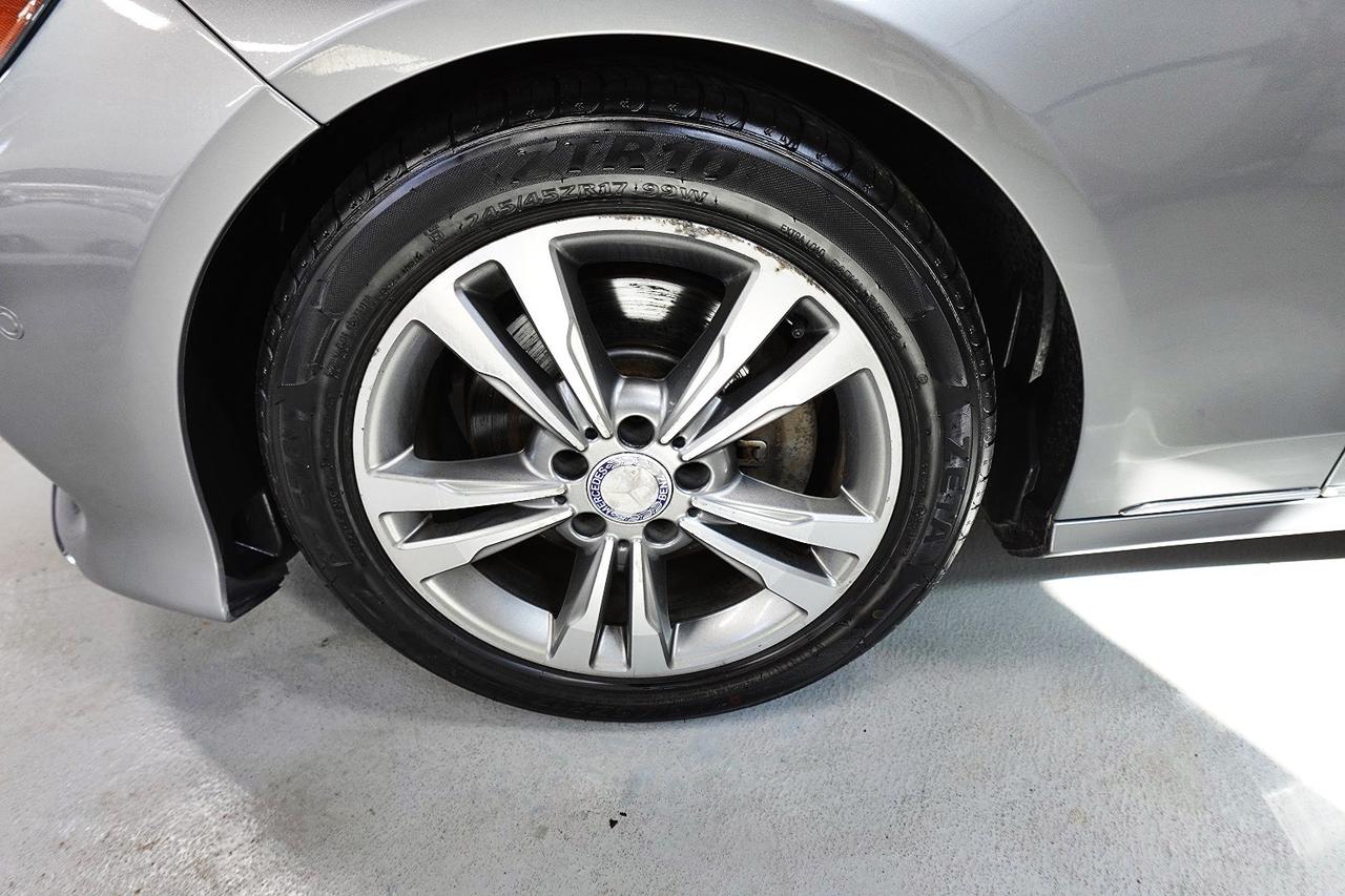 2014 Mercedes-Benz E-Class NO ACCIDENT E 300 AWD,FULLY LOADED Photo