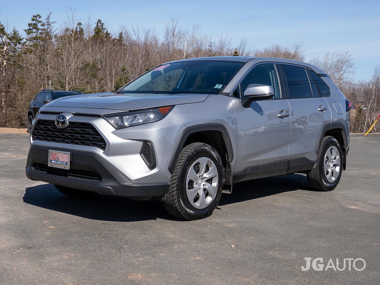 2023 Toyota RAV4 LE AWD