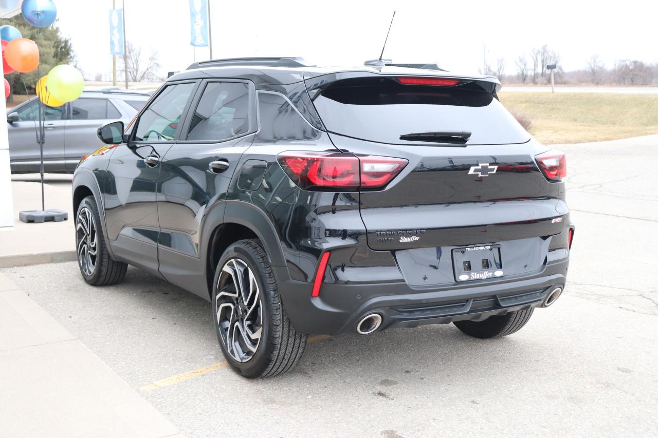 2025 Chevrolet TrailBlazer RS AWD 4dr Photo5
