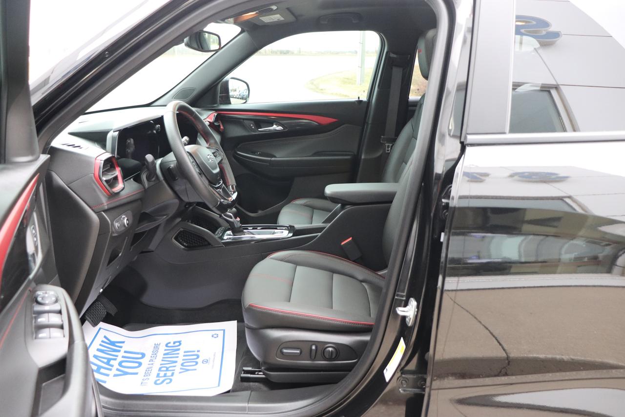 2025 Chevrolet TrailBlazer RS AWD 4dr Photo5