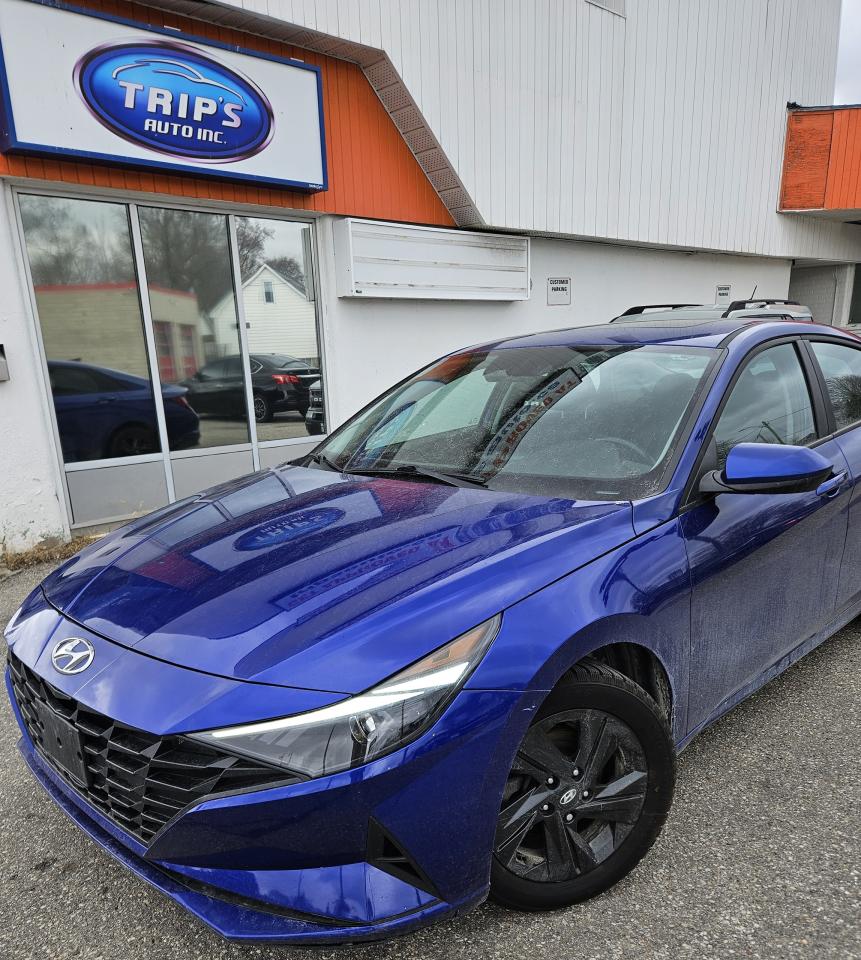 Used 2022 Hyundai Elantra Preferred for sale in Brantford, ON