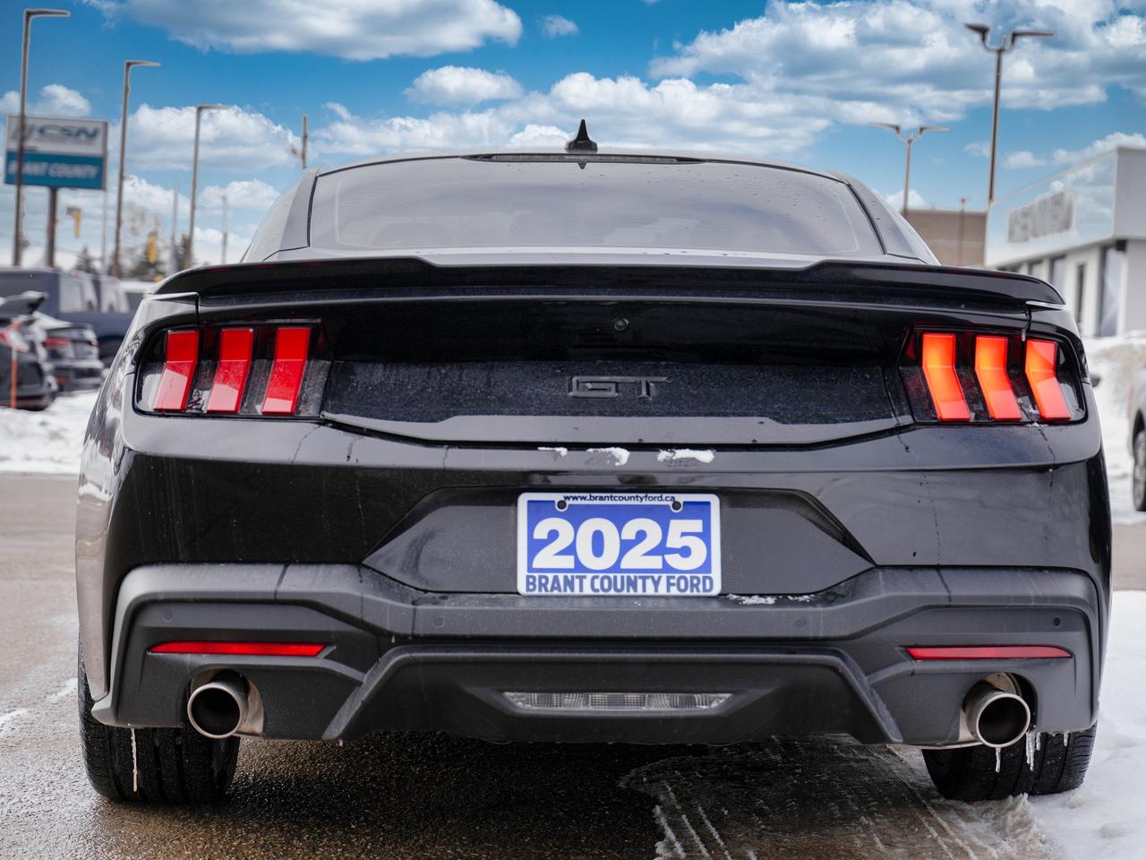 2025 Ford Mustang GT PREMIUM/ MANUAL/COMPANY DEMO ..FASTTTTT Photo