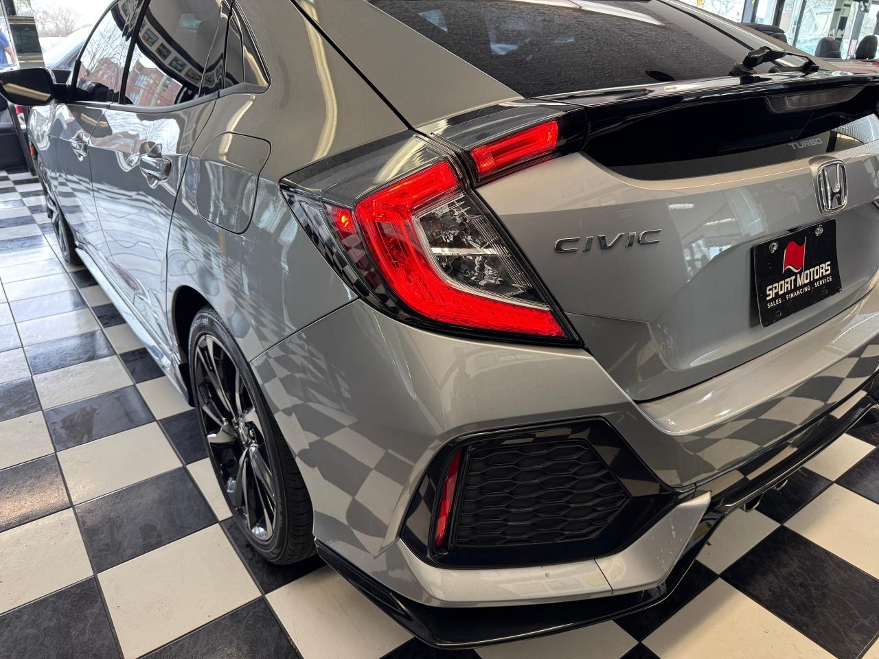 2017 Honda Civic Sport Touring+Leather+Roof+CLEAN CARFAX - Photo #38