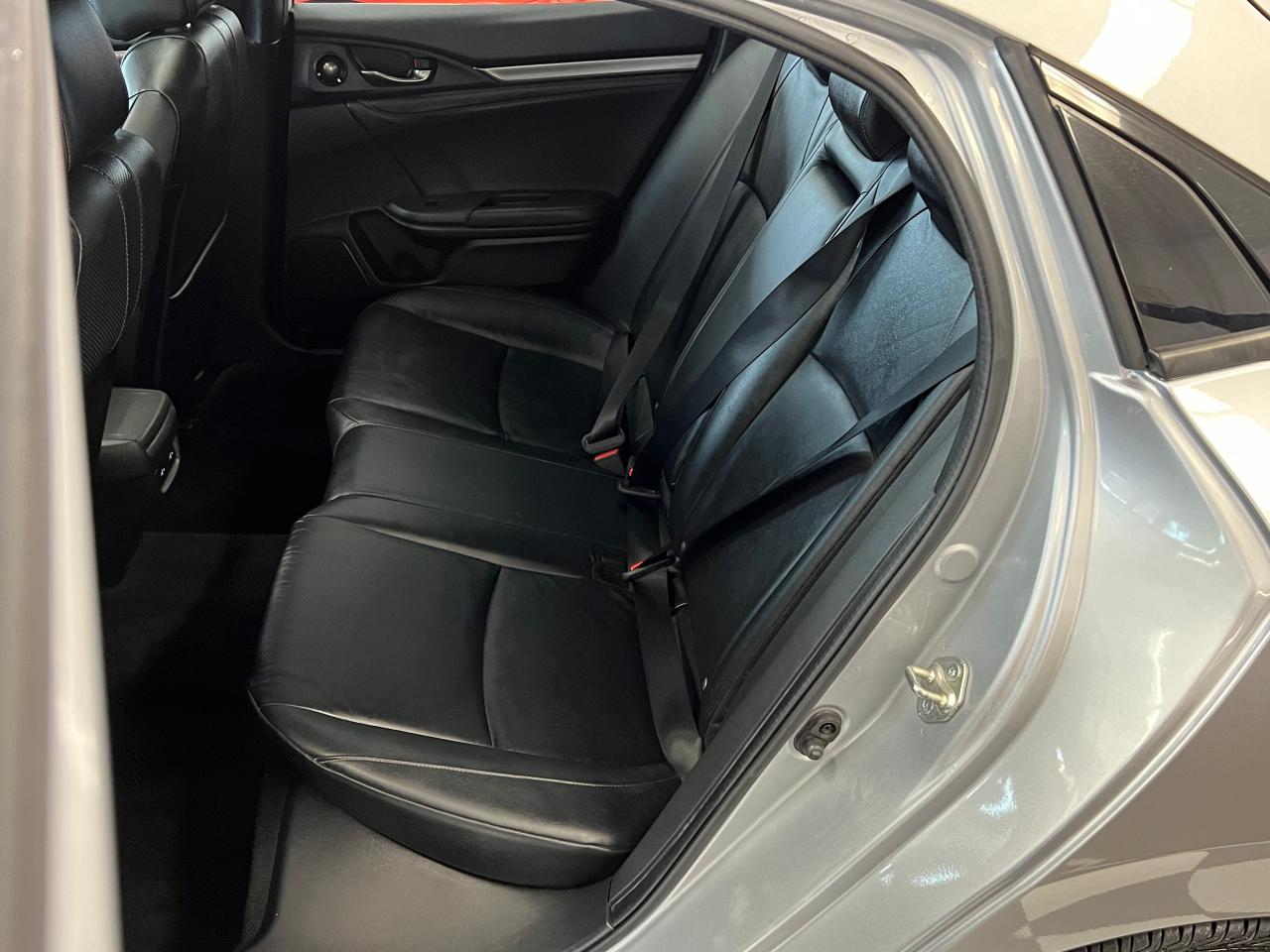2017 Honda Civic Sport Touring+Leather+Roof+CLEAN CARFAX - Photo #21