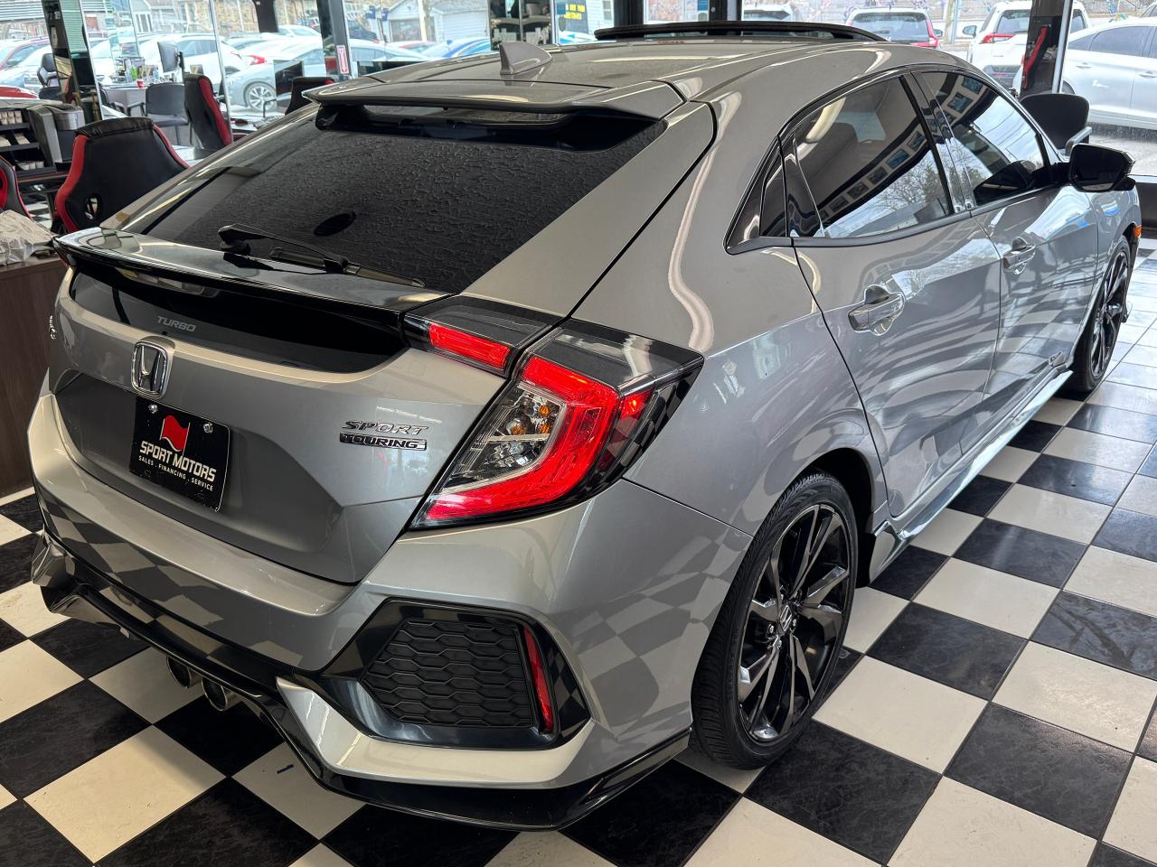 2017 Honda Civic Sport Touring+Leather+Roof+CLEAN CARFAX - Photo #8