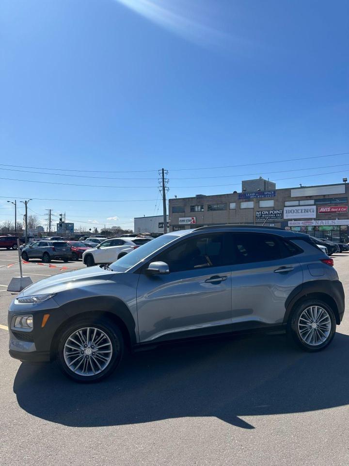 2020 Hyundai KONA LUXURY - Photo #2