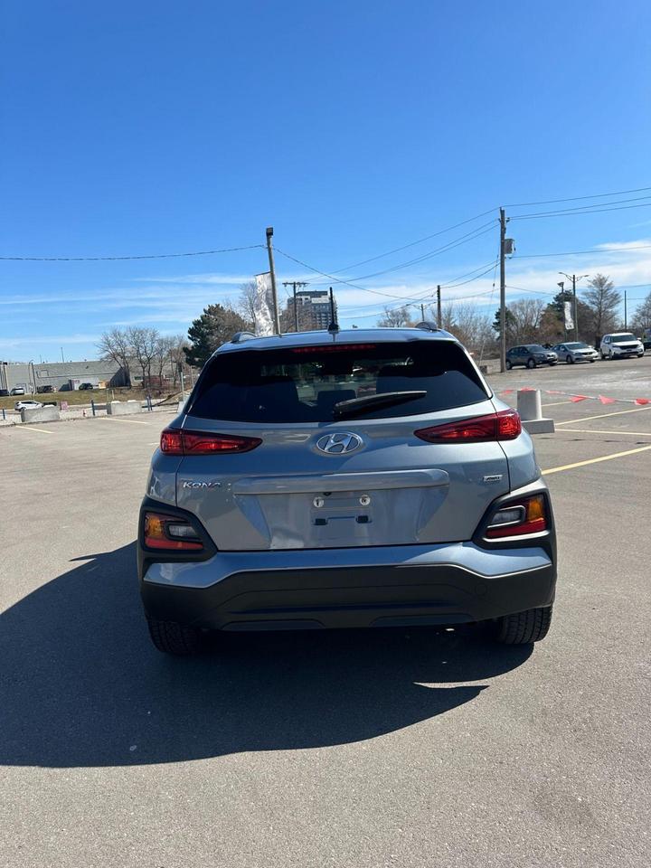 2020 Hyundai KONA LUXURY Photo