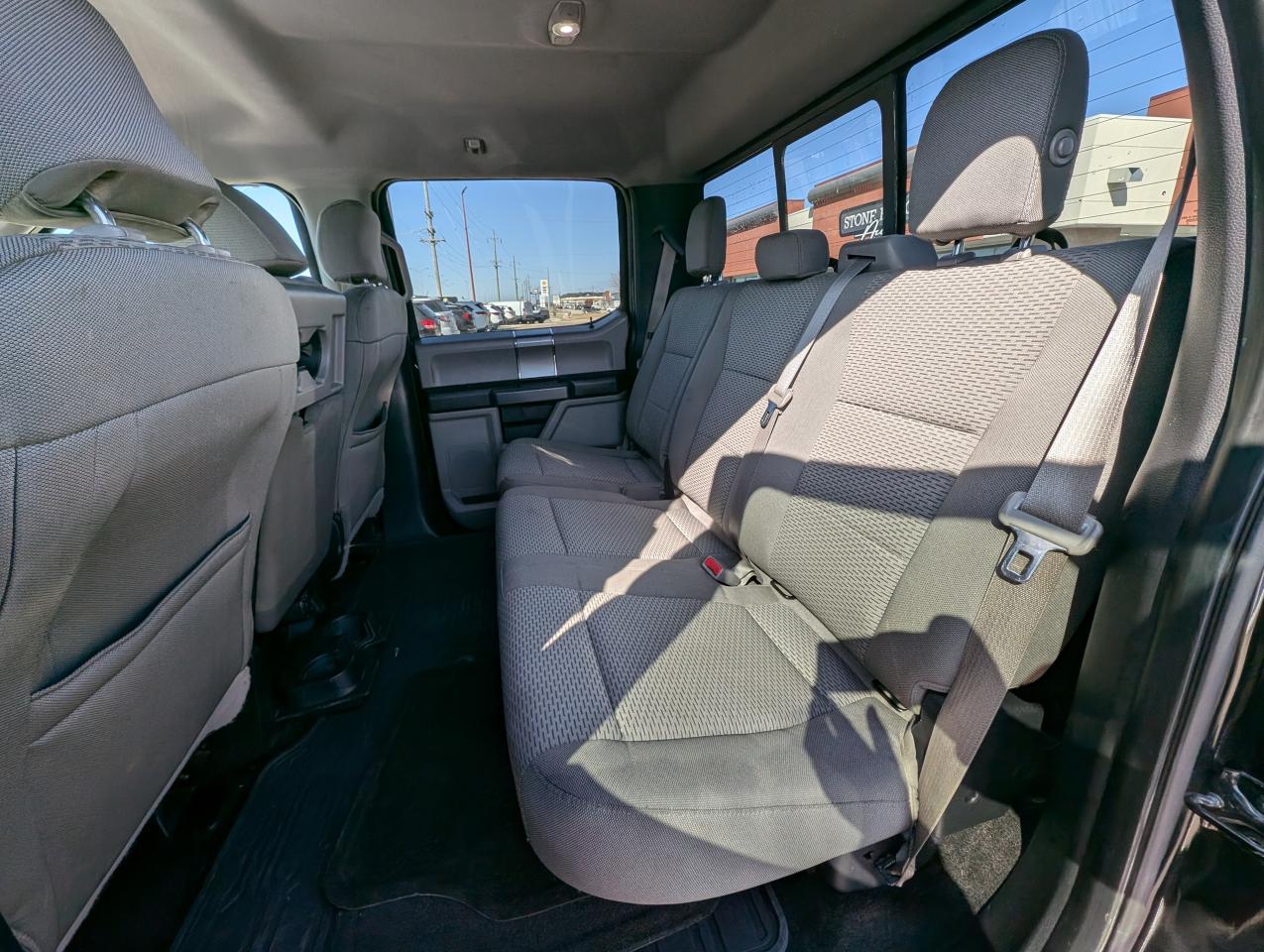 2015 Ford F-150 XLT | MB Only | Command start | Heated seats | - Photo #10