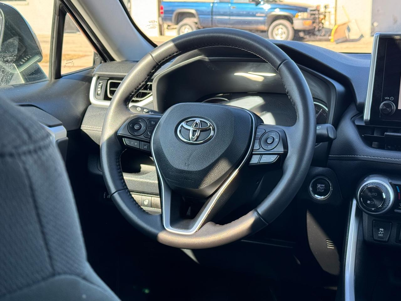 2023 Toyota RAV4 XLE***SOLD***AWD|NOADDCNT|SUNROOF|HEATEDSEATS|BACKUP - Photo #8