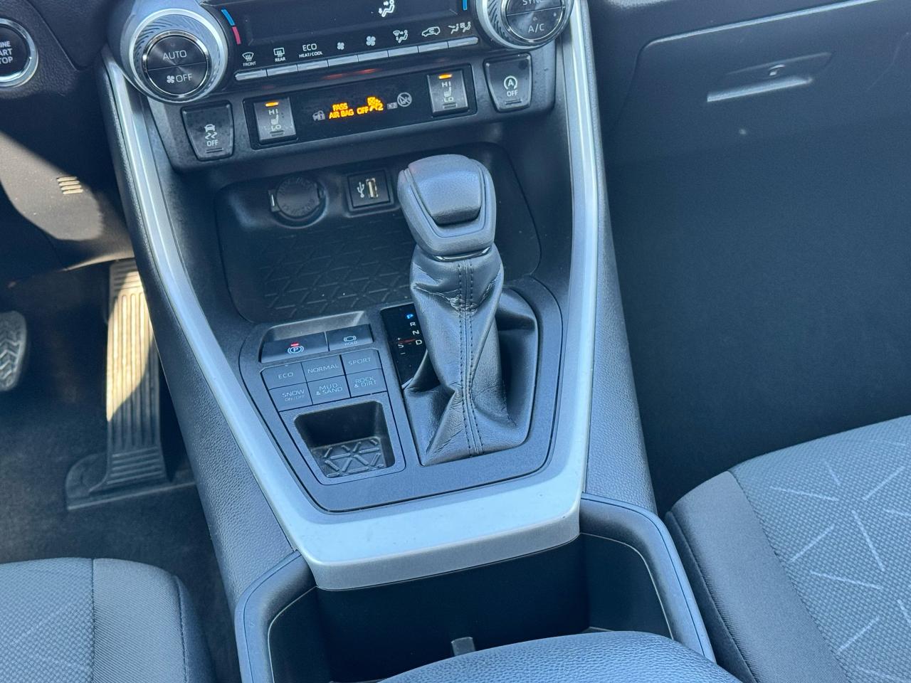 2023 Toyota RAV4 XLE***SOLD***AWD|NOADDCNT|SUNROOF|HEATEDSEATS|BACKUP - Photo #10