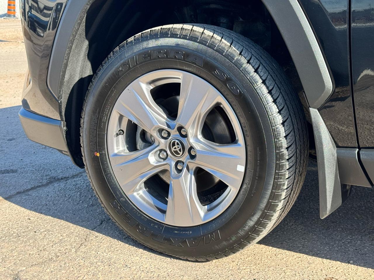 2023 Toyota RAV4 XLE***SOLD***AWD|NOADDCNT|SUNROOF|HEATEDSEATS|BACKUP - Photo #17