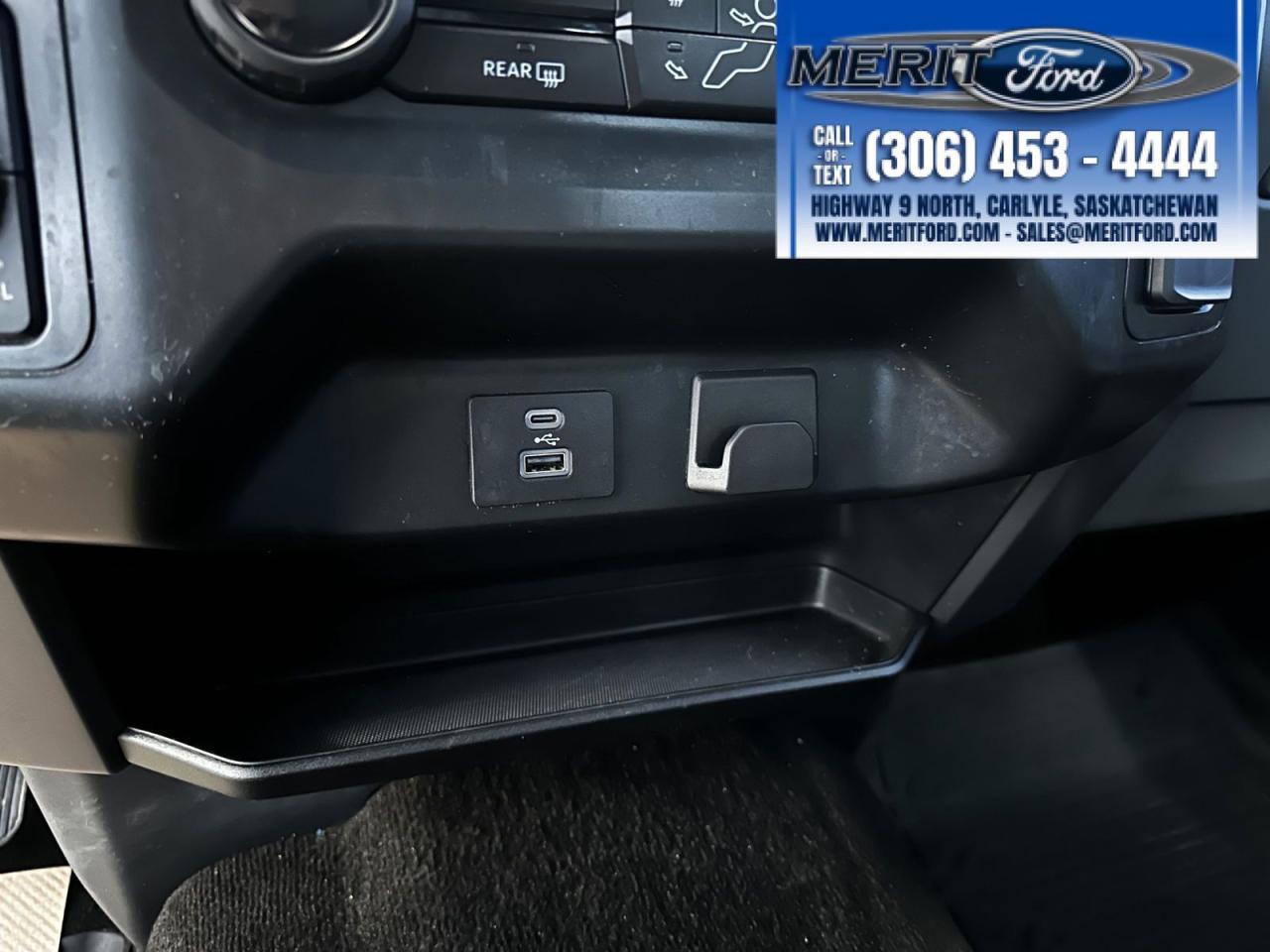 2022 Ford F-150 XLT - V8 (Gas), Fordpass, + MORE Photo5